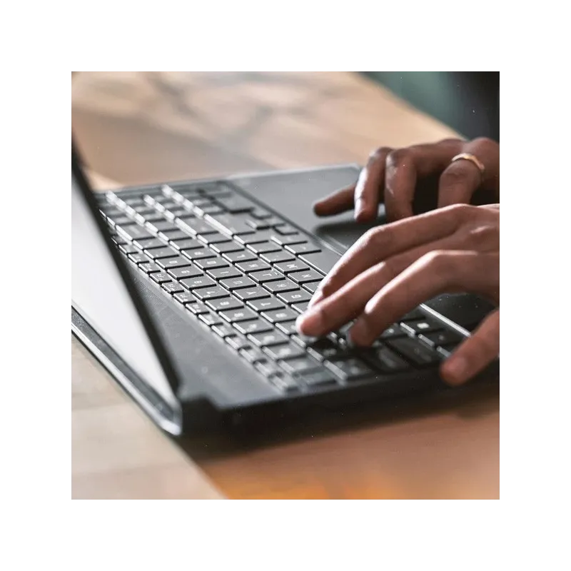 Laptop Gamingowy HP Victus 15-fa2013dx  / B95WHUA / Intel i5 / 32GB / SSD 1TB / Nvidia RTX3050 / FullHD / Win 11 / Czarny