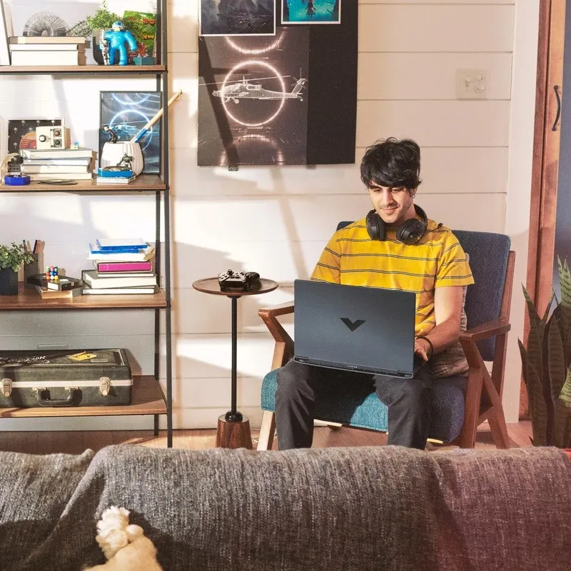 Laptop Gamingowy HP Victus 15-fa2013dx  / B95WHUA / Intel i5 / 32GB / SSD 1TB / Nvidia RTX3050 / FullHD / Win 11 / Czarny