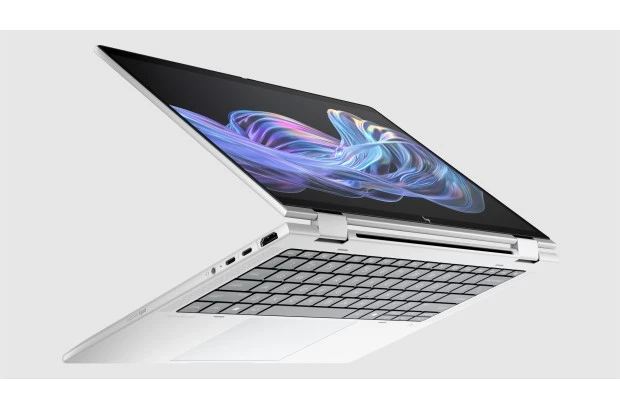 Laptop HP EliteBook X Flip G1i B9ZX6ET 14 " Intel Core Ultra 7 32 GB / 1024 GB