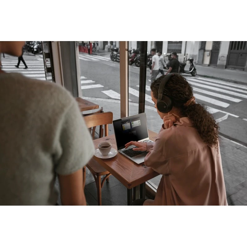 Laptop HP EliteBook X G1i B9ZY3ET 14 " Intel Core Ultra 7 32 GB / 1024 GB srebrny