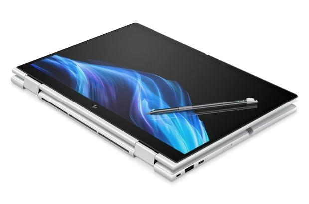HP EliteBook 8 FLIP G1i 13 / C51G9ET / Ultra 5 / 16GB / SSD 512GB / Intel Graphics / WUXGA / Dotyk / Win 11 Pro / Srebrny
