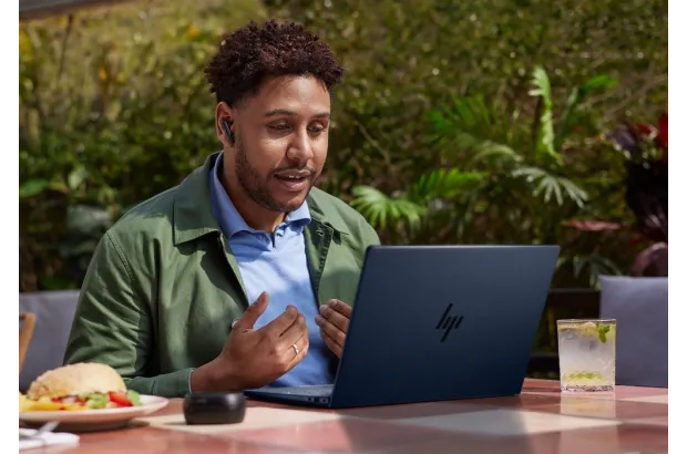 Laptop HP EliteBook X Flip 14 / B9ZX8ET / Ultra 7 / x360 / 32GB / SSD 512GB / Arc / 2,5K / Win 11 Pro / Niebieski