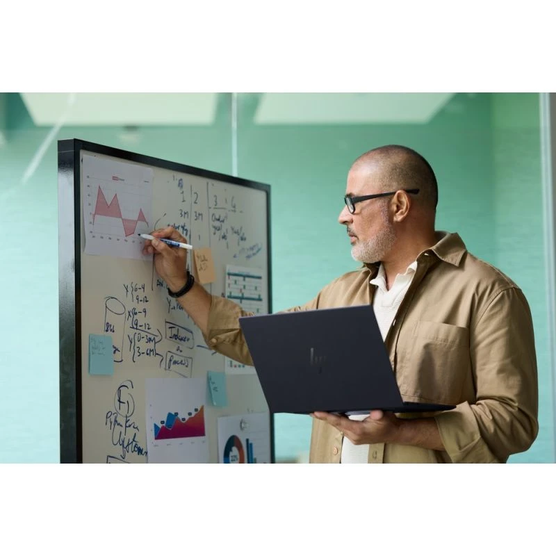 HP EliteBook Ultra G1i AI / B9ZX2ET / Ultra 7 / 32GB / SSD 512GB / Arc / 2,8K / Win 11 Pro / Niebieski