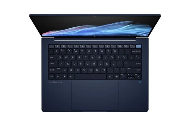 HP EliteBook Ultra G1i AI / B9ZX2ET / Ultra 7 / 32GB / SSD 512GB / Arc / 2,8K / Win 11 Pro / Niebieski