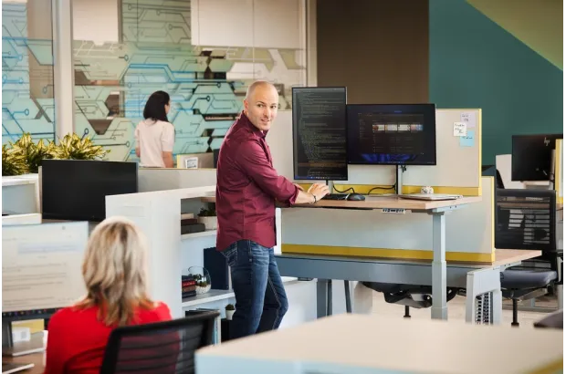 Laptop HP EliteBook X G1a 14 / B9ZX1ET / Ryzen AI 7 PRO / 32GB / SSD 1TB / Radeon 880M / WUXGA / Win 11 Pro / Srebrny