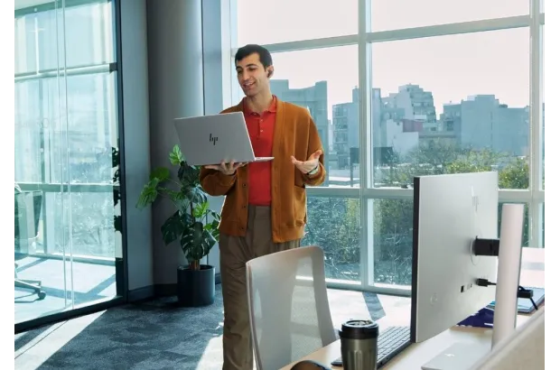 Laptop HP EliteBook 6 G1a 14 / C51G8ET / Ryzen AI / 16GB / SSD 512GB / Radeon 840M / WUXGA / Win 11 Pro / Srebrny