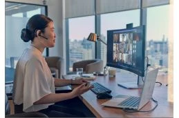 HP EliteBook 8 G1i 13 / C51G6ET / Ultra 5 / 16GB / SSD 512GB / Intel Graphics / WUXGA / Win 11 Pro / Srebrny