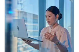 HP EliteBook 8 G1a 16 / C51H4ET / Ryzen AI Pro / 16GB / SSD 512GB / AMD Radeon 840M / WUXGA / Win 11 Pro / Srebrny