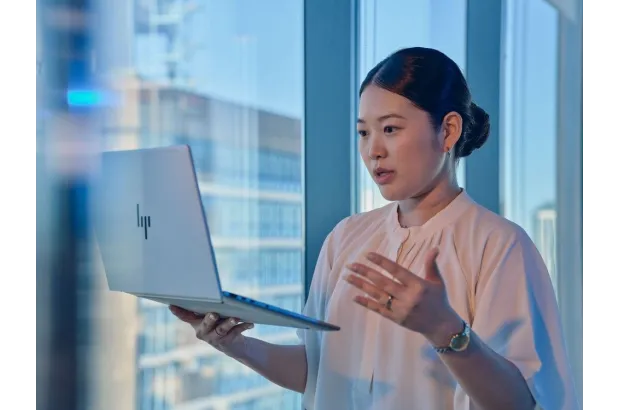 HP EliteBook 8 G1a 16 / C51HPET / Ryzen AI Pro / 32GB / SSD 1TB / AMD Radeon 840M / WUXGA / Win 11 Pro / Srebrny