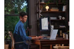 HP EliteBook 8 G1a 16 / C51HPET / Ryzen AI Pro / 32GB / SSD 1TB / AMD Radeon 840M / WUXGA / Win 11 Pro / Srebrny