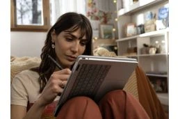 Laptop 2w1 HP OmniBook 5 Flip 14-fp0023dx / B86Q7UA / Intel Core 7 / 16GB / SSD 1TB / Intel Graphics / 14" 2K / Dotyk / Win 11