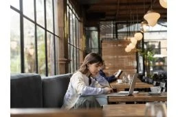 Laptop 2w1 HP OmniBook 5 Flip 14-fp0023dx / B86Q7UA / Intel Core 7 / 16GB / SSD 512GB / Intel Graphics / 14" 2K / Dotyk / Win 11