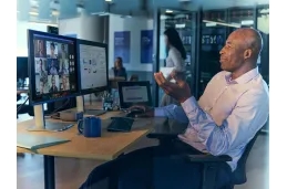 Laptop HP EliteBook 8 G1i 14 / C51GHET / Ultra 7 / 32GB / 1TB / Intel Graphics / WUXGA / Win 11 Pro / Srebrny