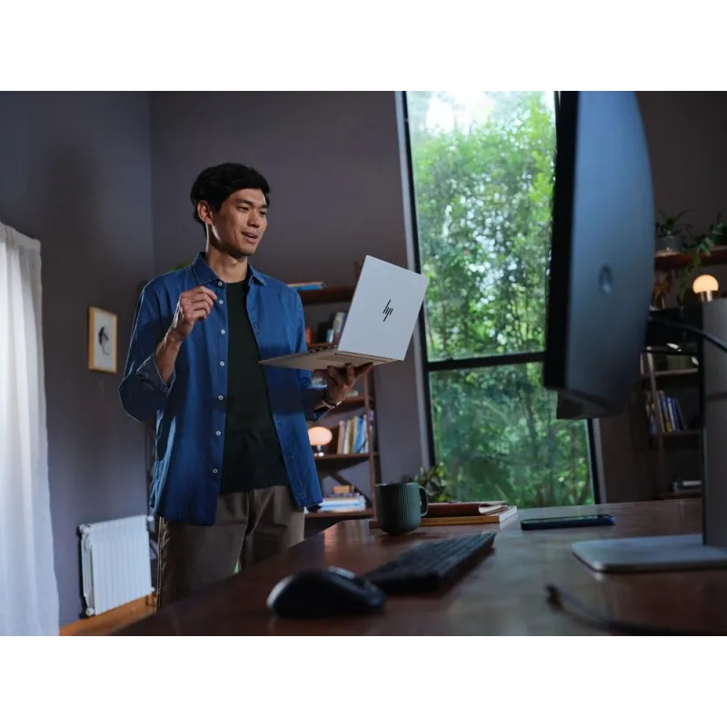 Laptop HP EliteBook 8 G1i 16 / C51M7ET / Ultra 7 / 32GB / 1TB / Intel Graphics / WUXGA / Win 11 Pro / Srebrny