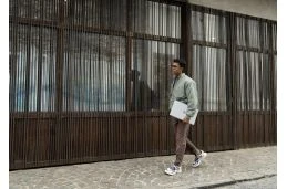 Laptop HP OmniBook 7 17-DC / B93R4UA / Ultra 7 / 32GB / 1TB / RTX 4050 / FullHD / Dotyk / Win 11 Pro / Srebrny