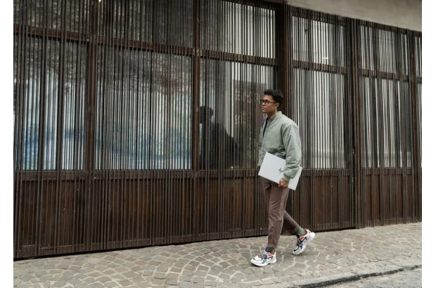 Laptop HP OmniBook 7 17-DC / B93R4UA / Ultra 7 / 32GB / 1TB / RTX 4050 / FullHD / Dotyk / Win 11 Pro / Srebrny