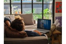 Laptop HP OmniBook 5 Laptop AI 16-af1095cl / BA3S1UA / Ultra 9 / 32GB / 1TB / Intel Arc / WUXGA / Dotyk / Win 11 / Srebrny