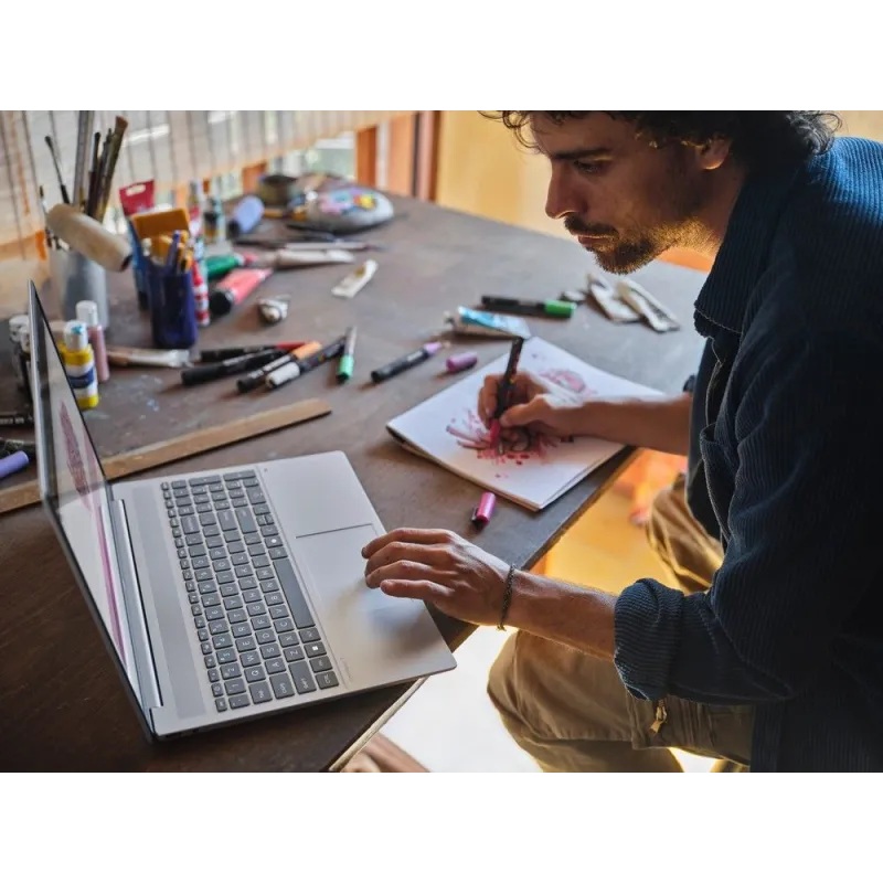 Laptop HP OmniBook 5 Laptop AI 16-af1095cl / BA3S1UA / Ultra 9 / 32GB / 1TB / Intel Arc / WUXGA / Dotyk / Win 11 Pro / Srebrny