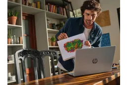 Laptop HP OmniBook 5 Laptop AI 16-af1095cl / BA3S1UA / Ultra 9 / 32GB / 1TB / Intel Arc / WUXGA / Dotyk / Win 11 Pro / Srebrny