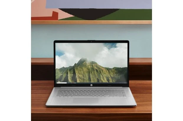 Laptop HP AI 17-cn5075cl / B97M5UA / Ultra 7 / 16GB / 1TB / Intel Graphics / HD+ / Dotyk / Win 11 Pro / Srebrny