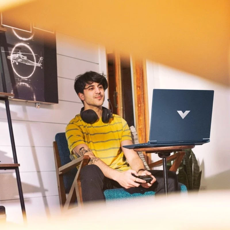 Gamingowy laptop Victus HP 15-fa2041nw / C1LW4EA / Intel Core 5 / 16GB / SSD 512GB / RTX 5050 / FullHD / 144Hz / Win 11