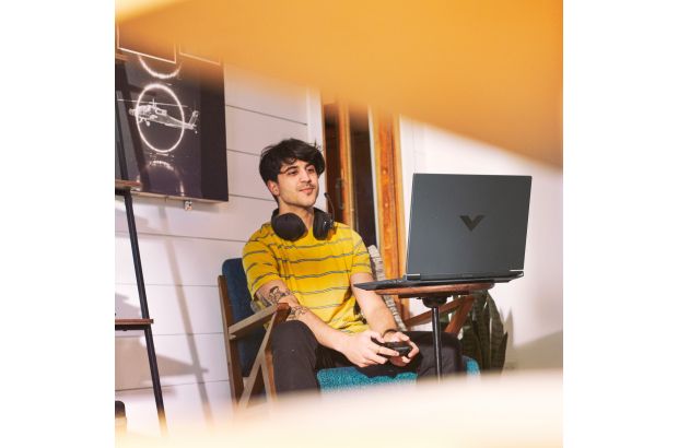 Laptop Victus Gaming 15-fa2059nw / C3CB4EA / Intel i7 / 16GB / 512GB / RTX 5060 / FullHD / Win 11 / Czarny