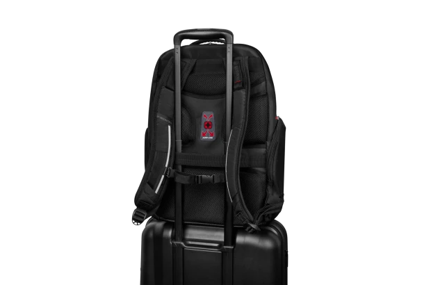 Plecak na laptopa 17″ z kieszenią na tablet Wenger 653188 Meteor