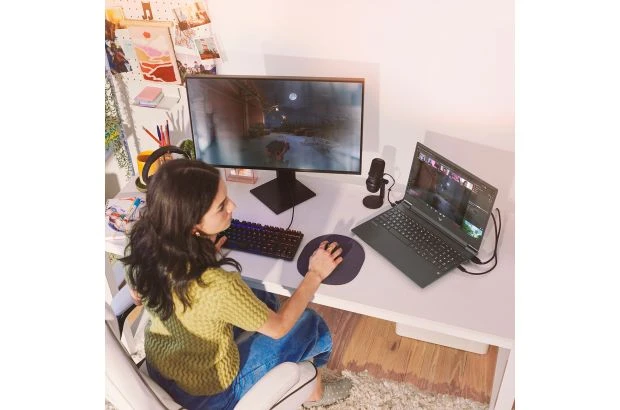 Gamingowy Laptop Victus HP 15-fb2719nw / B4MD5EA / AMD Ryzen 5 / 16GB / SSD 512GB / RTX 3050 / FHD / W11