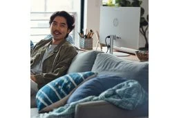 Komputer AiO 24-cr0059na / BW4E7EA / Intel i3 / 8GB / 256GB / Intel UHD / FullHD / Win 11 / Biały