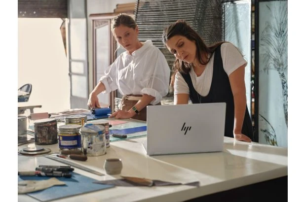 HP Envy x360 2w1 16-ac0048nw / A19PLEA / Ultra 5 / 16GB / 512GB / Intel Graphics / WUXGA / Dotyk / Win 11 / Srebrny