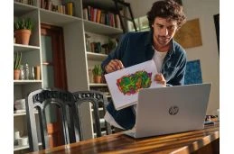 Laptop HP OmniBook 5 AI 16-af1219nw / C1LT4EA / Ultra 5 / 16GB / 512GB / Intel Graphics / WUXGA / OLED / Win 11 / Srebrny