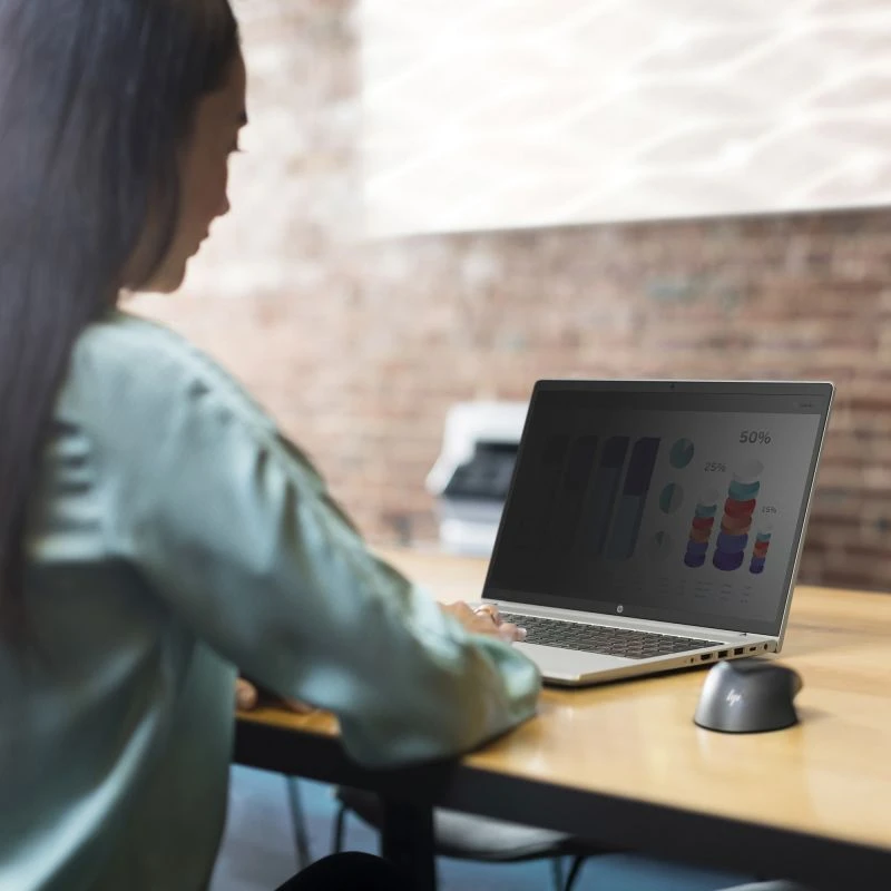 Laptop biznesowy HP EliteBook 830 G7 / B07JPU8Q / Intel Core i7 / 16GB / SSD 256GB / Intel UHD / FullHD / Win 11 Pro