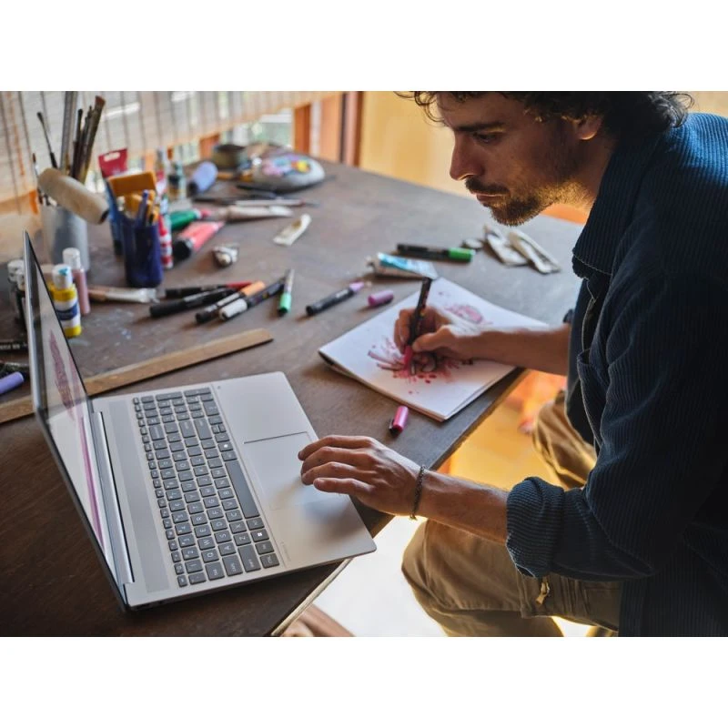 Laptop HP OmniBook 5 AI 16-af1220nw / C1LU6EA / Ultra 5 / 16GB / 512GB / Intel Graphics / 2k / Win 11 / Srebrny