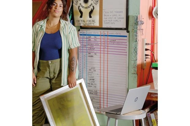 Laptop HP 15-fc0037ca / B8MU8UA / Ryzen 5 / 16GB / 1TB / AMD Radeon / FullHD / Win 11 / Niebieski