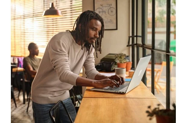 Laptop HP OmniBook 5 Next Gen AI 16-ag1070wm / B5PB3UA / Ryzen AI 7 / 16GB / 1TB / Radeon 860M / 2k / Win 11 / Szary