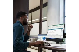 Komputer All-In-One HP ProOne 440 G9 / D0LY3E8 / Intel i5 / 8GB / 512GB / Intel Graphics / 23.8" FullHD / Win 11 Pro / Czarny