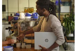 Laptop HP OmniBook 5 AI 16-ag1001na / BG3K7EA / Ryzen AI 5 / 16GB / 512GB / AMD Radeon / 2k / Win 11 / Srebrny