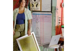 Laptop HP 15-fc0245dx / B58J6UA / Ryzen 5 / 16GB / 1TB / AMD Radeon / HD / Dotyk / Win 11 / Srebrny