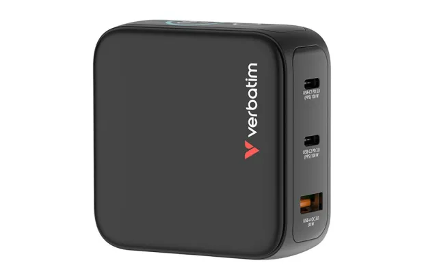 Ładowarka GaN Verbatim z wyświetlaczem 2xUSB-C 1xUSB-A 100W wtyczki EU UK US