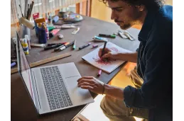 Laptop HP OmniBook 5 16-af1017wm / B5PX1UA / Ultra 7 / 16GB / 1TB / Intel Graphics / 2k / Windows 11 / Srebrny