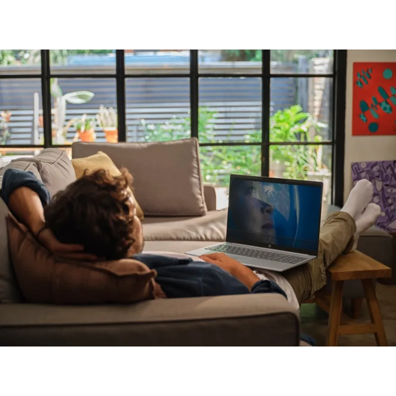 Laptop HP OmniBook 5 16-af1017wm / B5PX1UA / Ultra 7 / 16GB / 1TB / Intel Graphics / 2k / Windows 11 / Srebrny