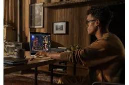 Laptop HP OmniBook X 17-dd0013dx / B5UH5UA / Intel Ultra 7 / 16GB / 1TB / Intel Arc / FullHD / Dotyk / Win 11 / Srebrny