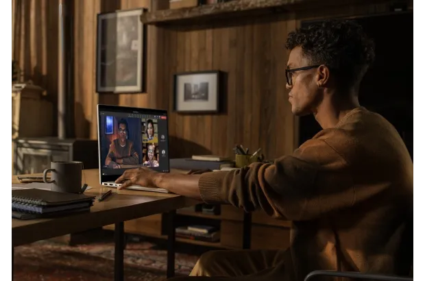 Laptop HP OmniBook X 17-dd0013dx / B5UH5UA / Intel Ultra 7 / 16GB / 1TB / Intel Arc / FullHD / Dotyk / Win 11 / Srebrny