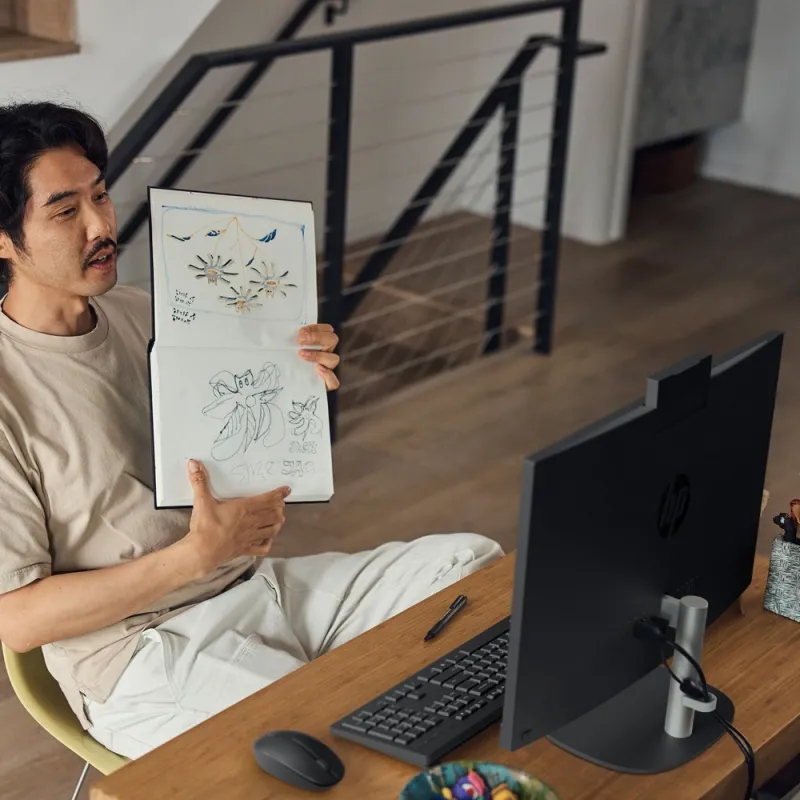 Komputer All-In-One HP 24-cr0040na / A4GE4EA / Ryzen 5 / 8GB / 512GB / AMD Radeon / FullHD / Win 11 / Czarny