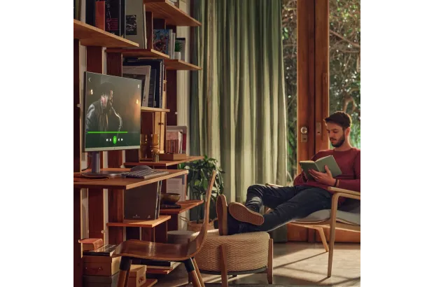 Komputer All-In-One HP 27-cs0003na / B0XF0EA / Ultra 7 / 32GB / 1TB / Intel Arc / 4K UHD / Win 11 / Srebrny