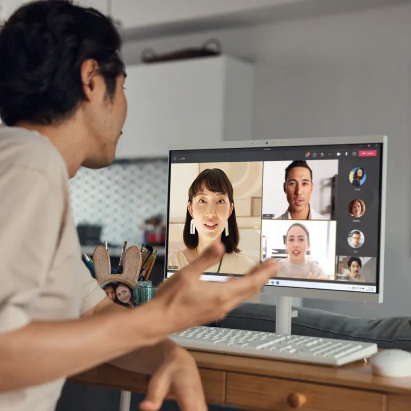 Komputer All-In-One HP 22-dg0005na / A23WNEA / Core i3 / 8GB / 256GB / Intel UHD / FullHD / Win 11 / Biały