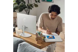 Komputer All-In-One HP 22-dg0005na / A23WNEA / Core i3 / 8GB / 256GB / Intel UHD / FullHD / Win 11 / Biały