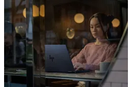 Laptop HP OmniBook X Flip 14-fm0685nd / BK2P7EA / Ultra 7 / 32GB / 1TB / Intel Arc / 3k / Win 11 / Niebieski