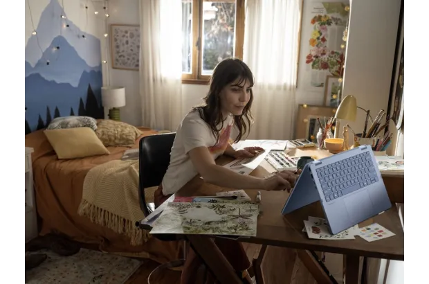 Laptop HP OmniBook 5 14-fp0611nd / BU8S9EA / Core i5 / 16GB / 512GB / Iris Xe / FullHD / Win 11 / Niebieski