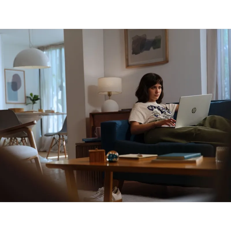 Laptop HP OmniBook 5 16-bf0622nd / C85MGEA / Snapdragon X Plus / 32GB / 1TB / Qualcomm Adreno / 2k / Win 11 / Srebrny